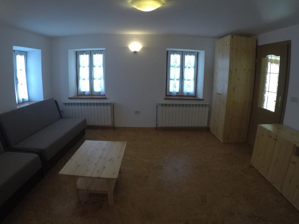 Lesjakova Domacija Bovec Esterno foto