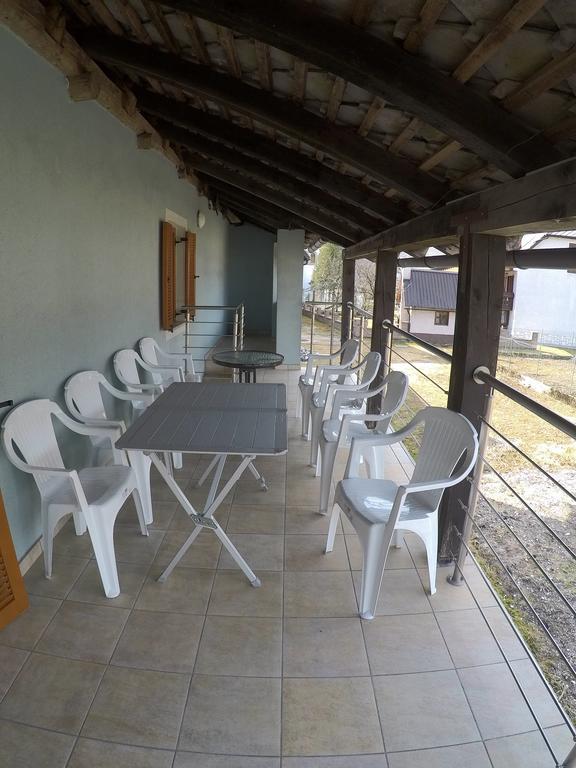 Lesjakova Domacija Bovec Esterno foto